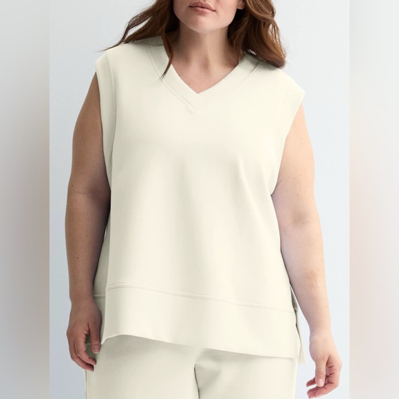 tek gear Tops - Tek Gear Women's Ultracomfort Sleeveless Vest - Off-White